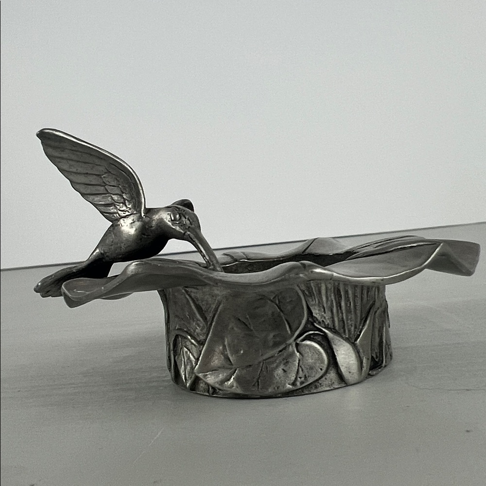 Vintage Seagull Canada Pewter Hummingbird Tea-light Candle Holder.